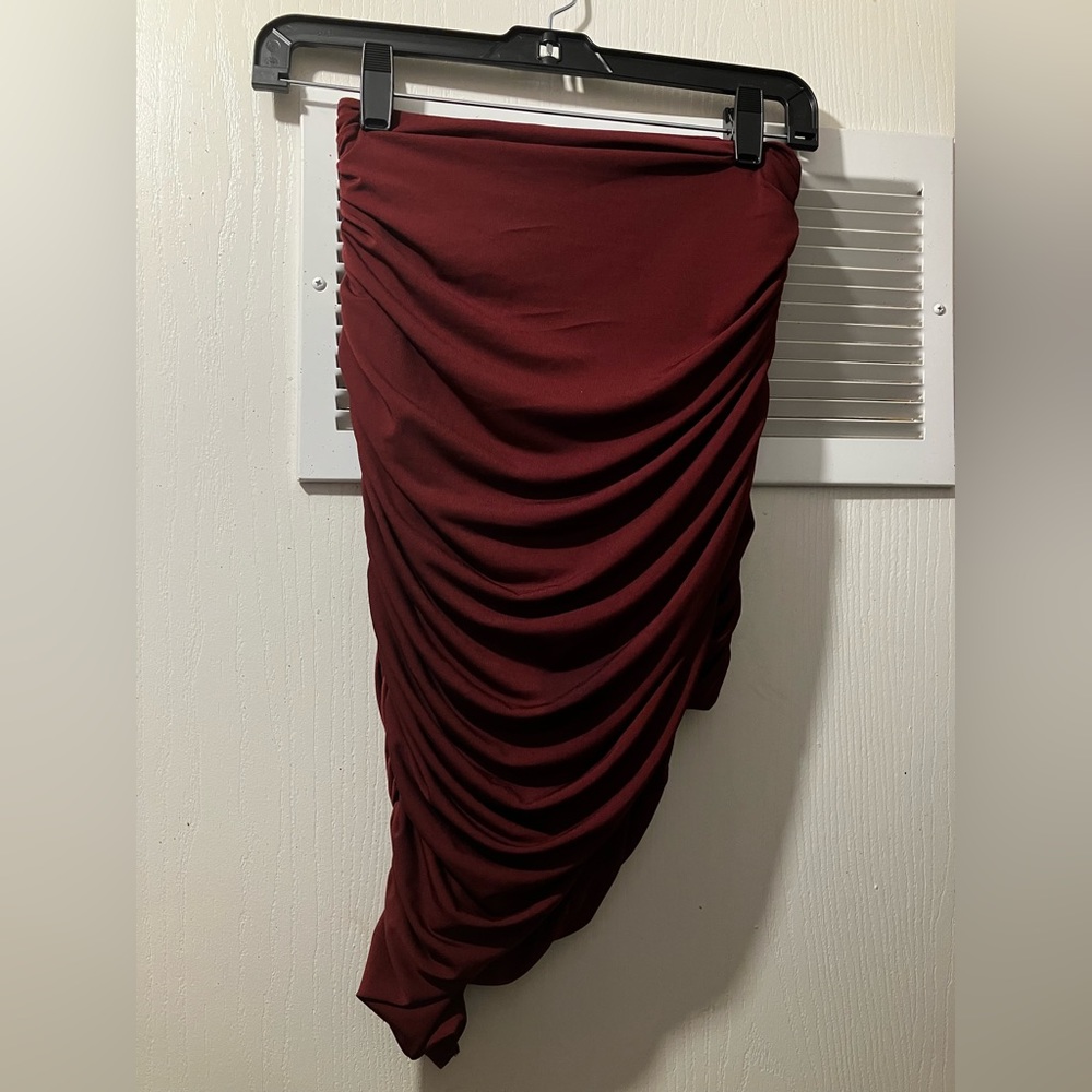 Burgundy slit skirt